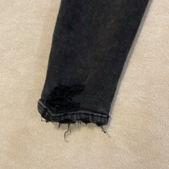 American Eagle Distressed Next Level Stretch Jeggings in black size 6 long - Picture 8 of 10